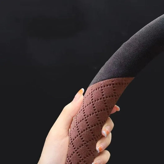 D-Type Steering Wheel Cover – Universal Fit 14.5–15 inch (37–38cm), Breathable, Anti-Slip Leather & Suede Car Accessory